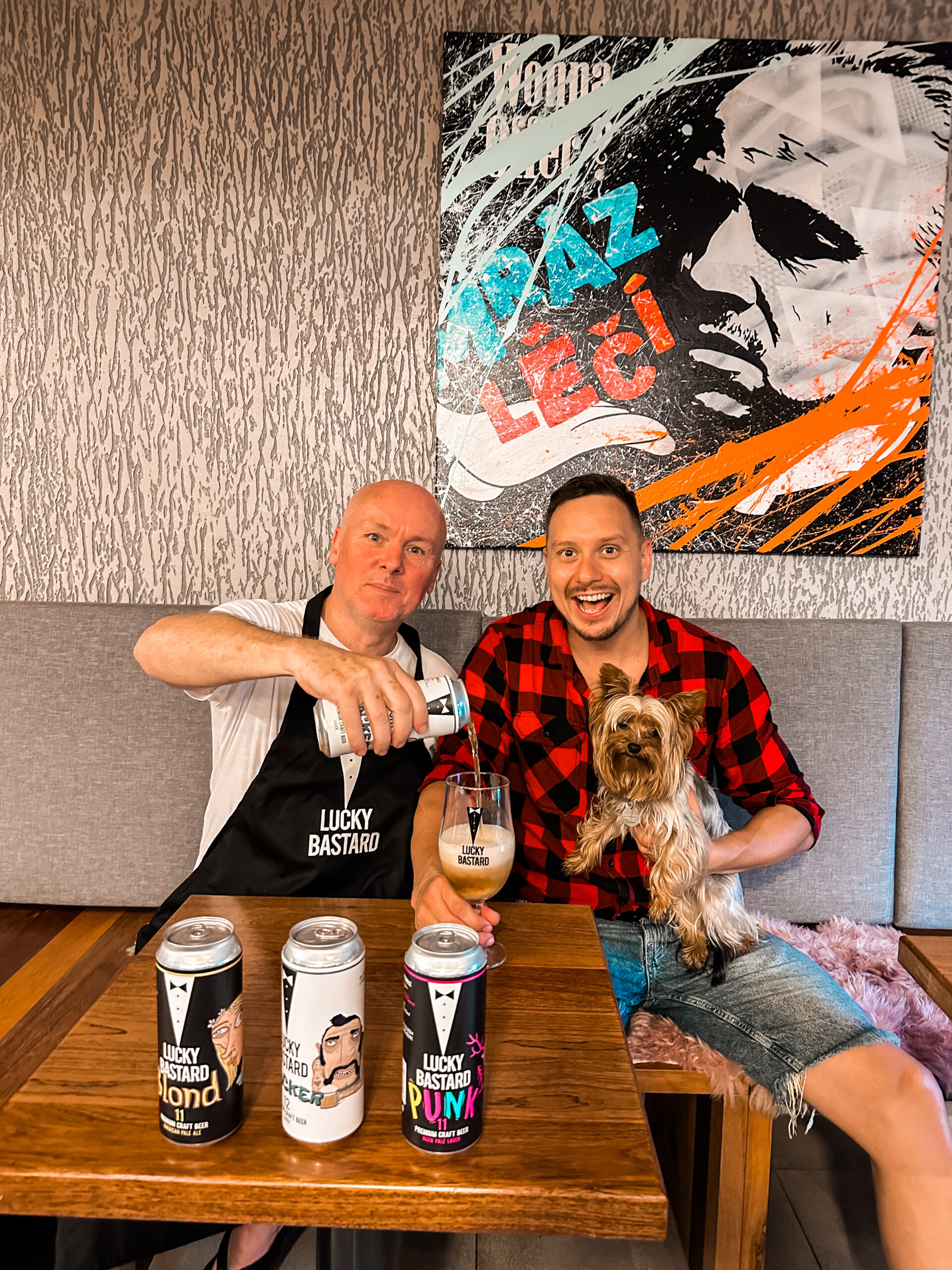 Řemeslné pivo Lucky Bastard v naší kavárně – přijďte na skvělý zážitek!