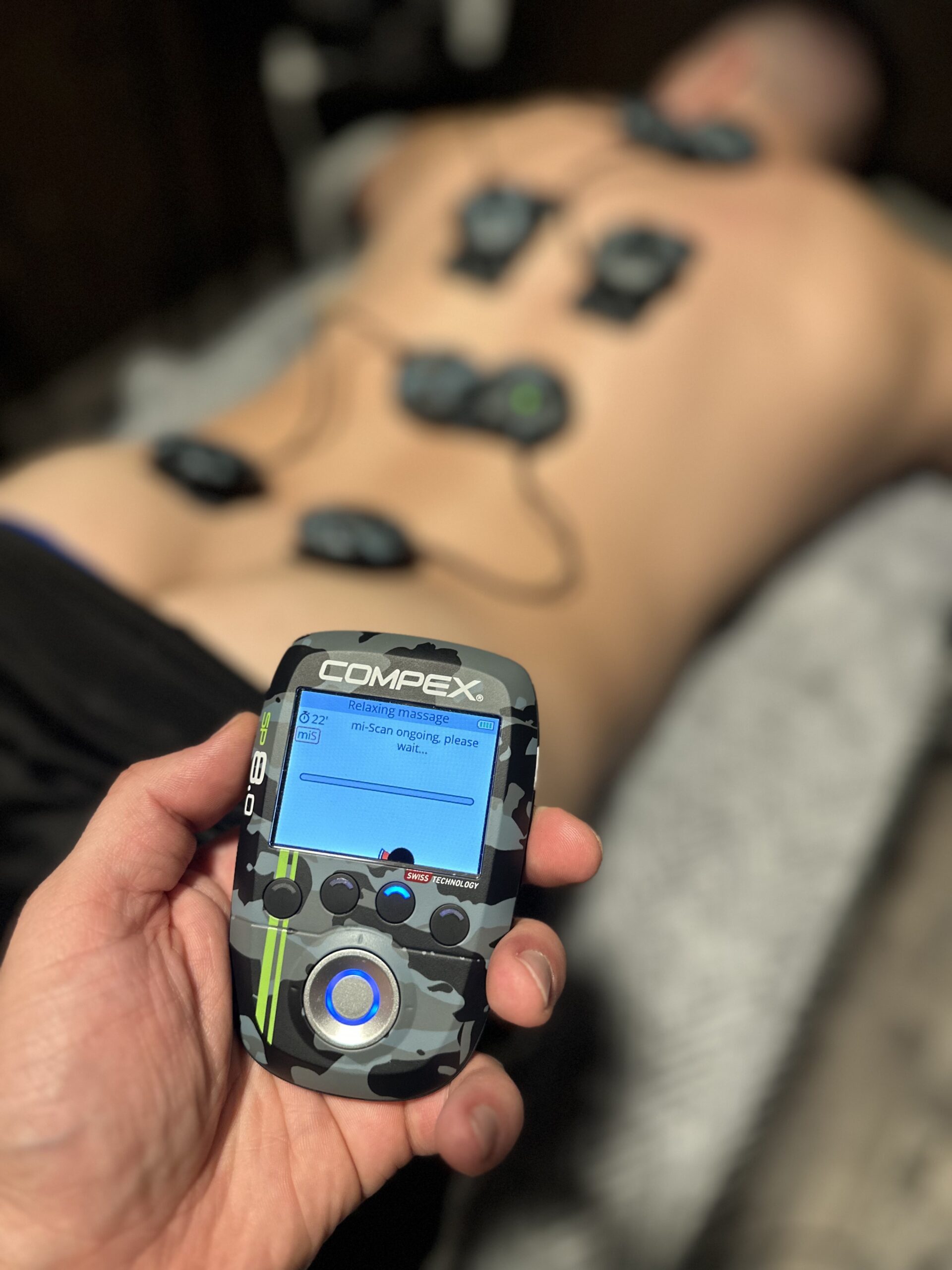 Terapetické využití zařízení Compex: Vědecká analýza a klinické implikace