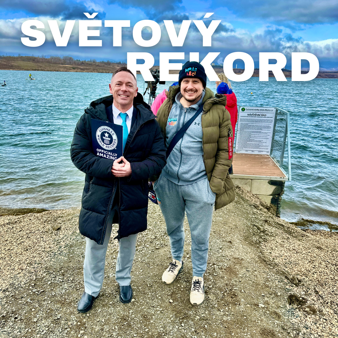 Pokoření světového rekordu v otužování: 2461 otužilců na jezeře Most!