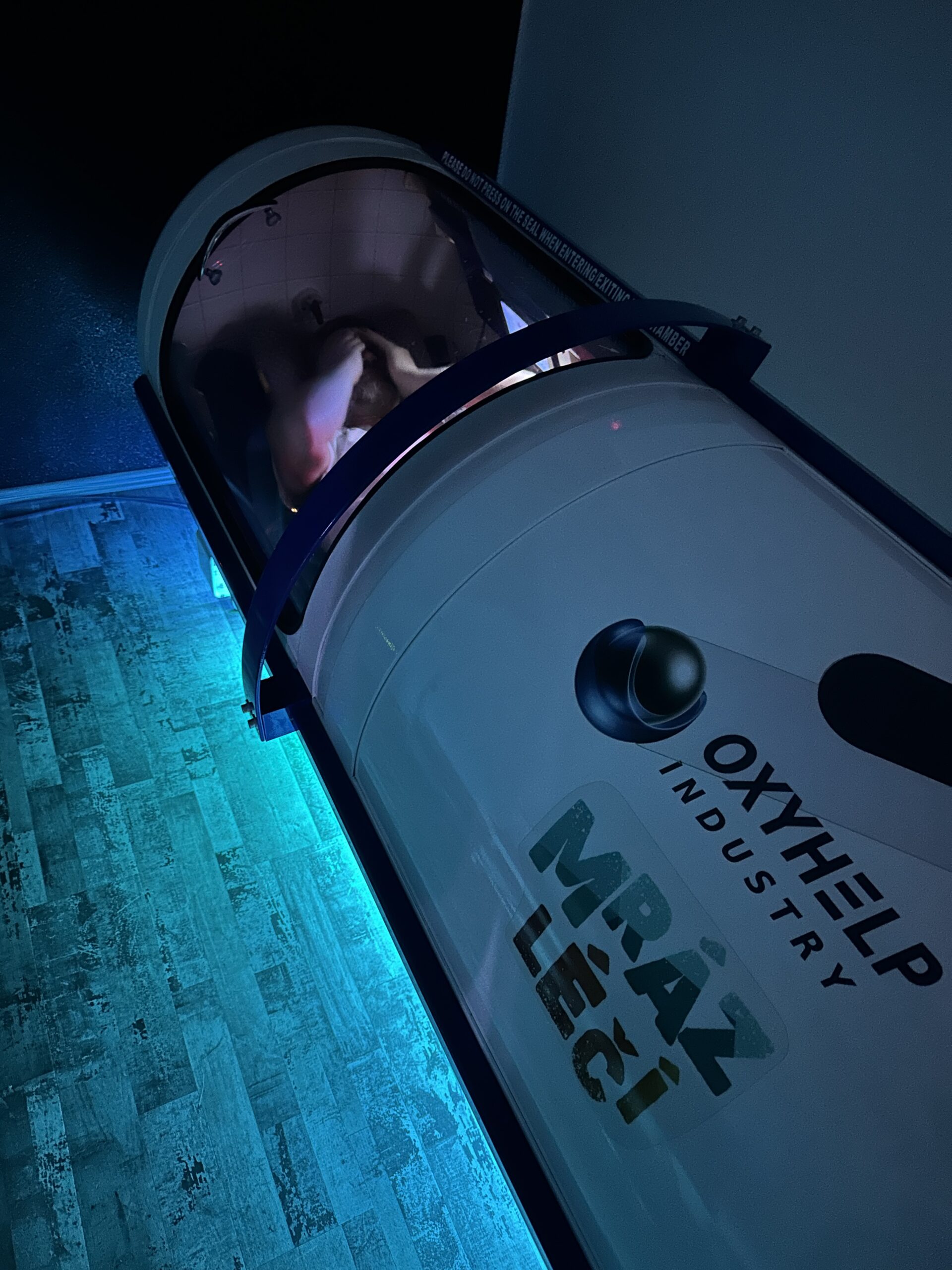 Hyperbarická komora a bolesti zad: jak může HBOT pomoci při zánětlivých Modicových změnách